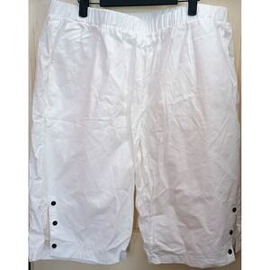 Women's White Bermuda Shorts Pull On Elastic Waist Button Hem 2XL New